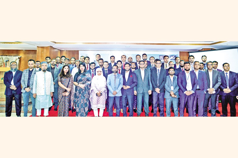 এখানে তোমার বাংলাদেশের ফাইন্যান্স/অর্থনীতি সম্পর্ক...