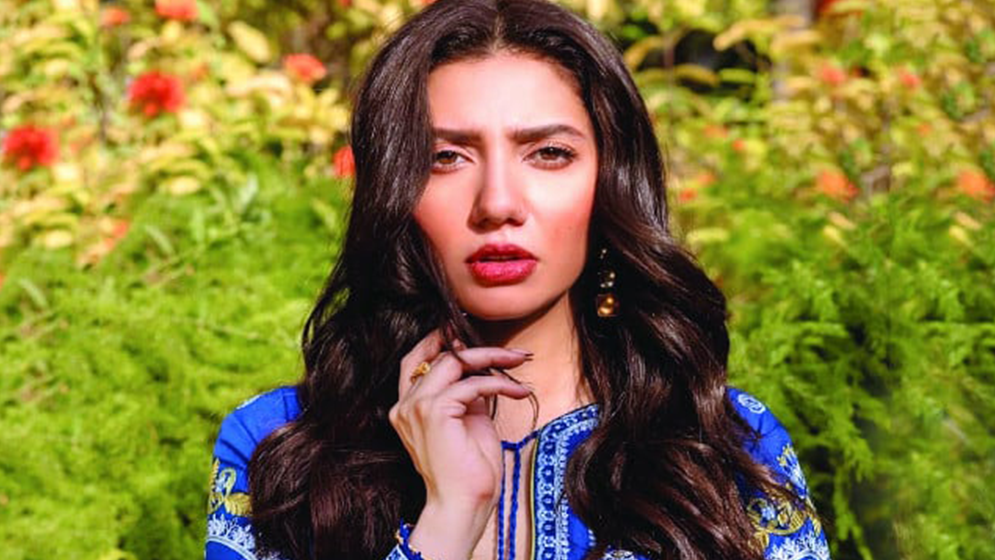 কী নিয়ে ভয়ে আছেন মাহিরা